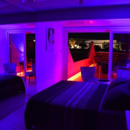 Heliopolis De Charme Naturiste Avec Terrasse Et Parking Prive * آجد
